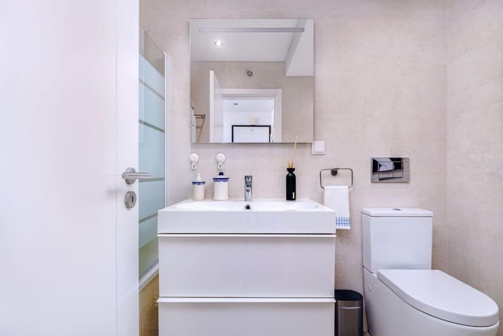 Cozy Bright Space With Landscape And Air Conditioner Lisbon Luaran gambar